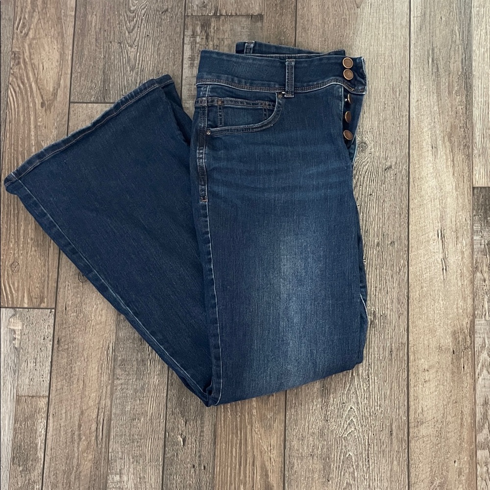 Stylish Dark Blue Flare Women's Jeans